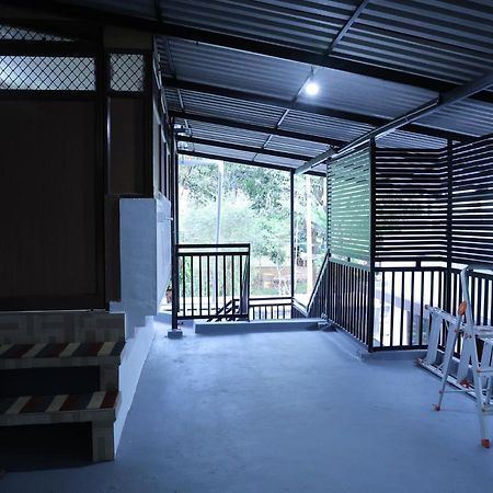 Malpans Mansion Nedumbassery Exterior foto